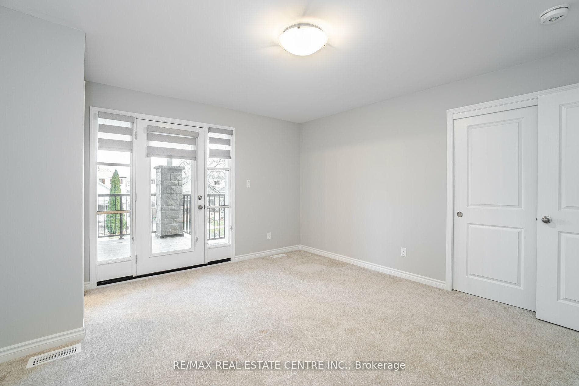 219 Taylor Street photo 22