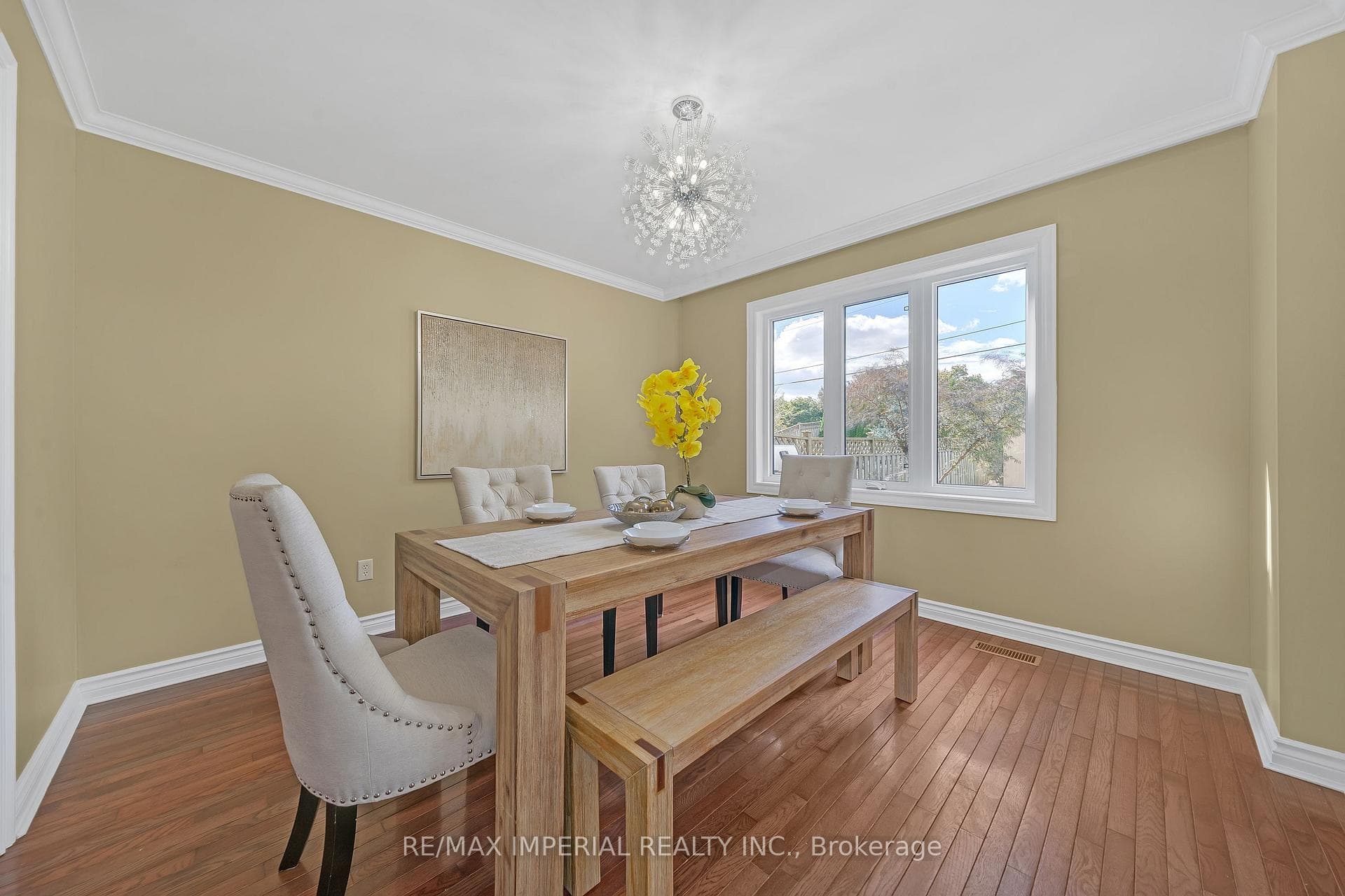 26 Marion Crescent photo 9