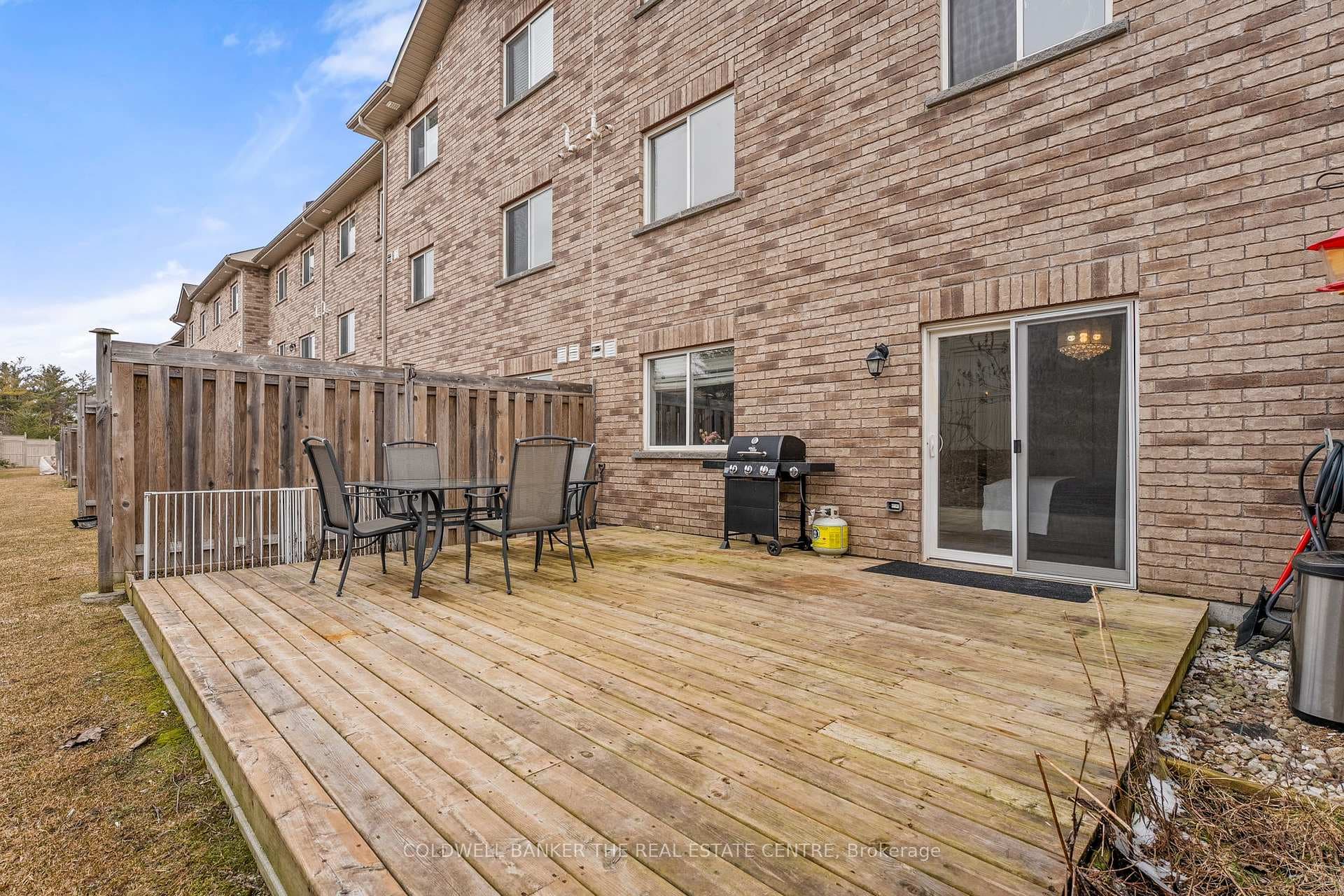 53 Ferndale Drive Unit 1 photo 18