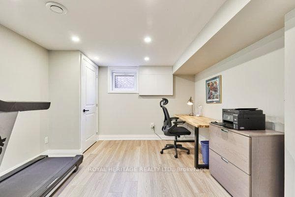 35 Glen Muir Drive photo 28