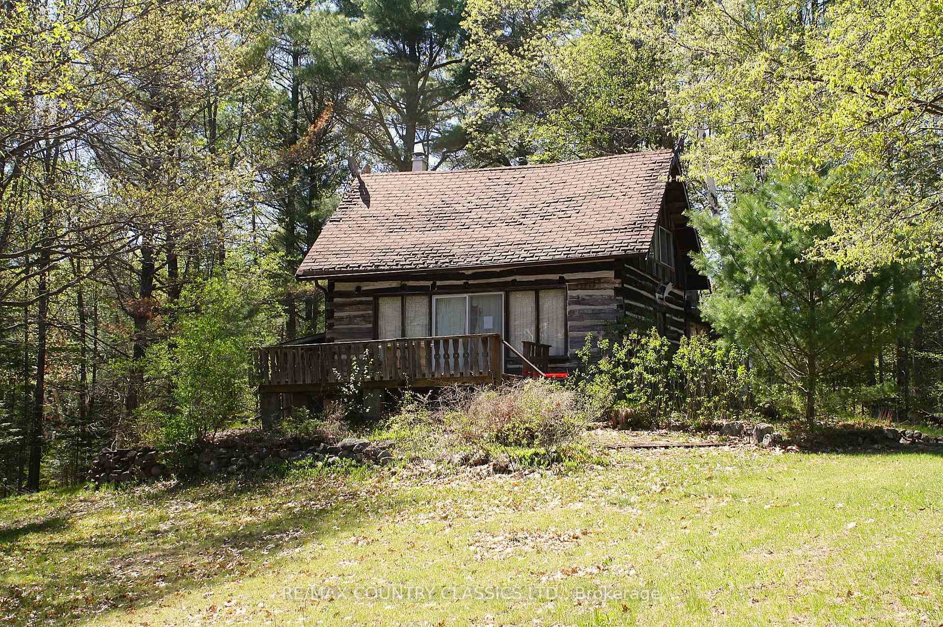1060 Little Ireland Road photo 5