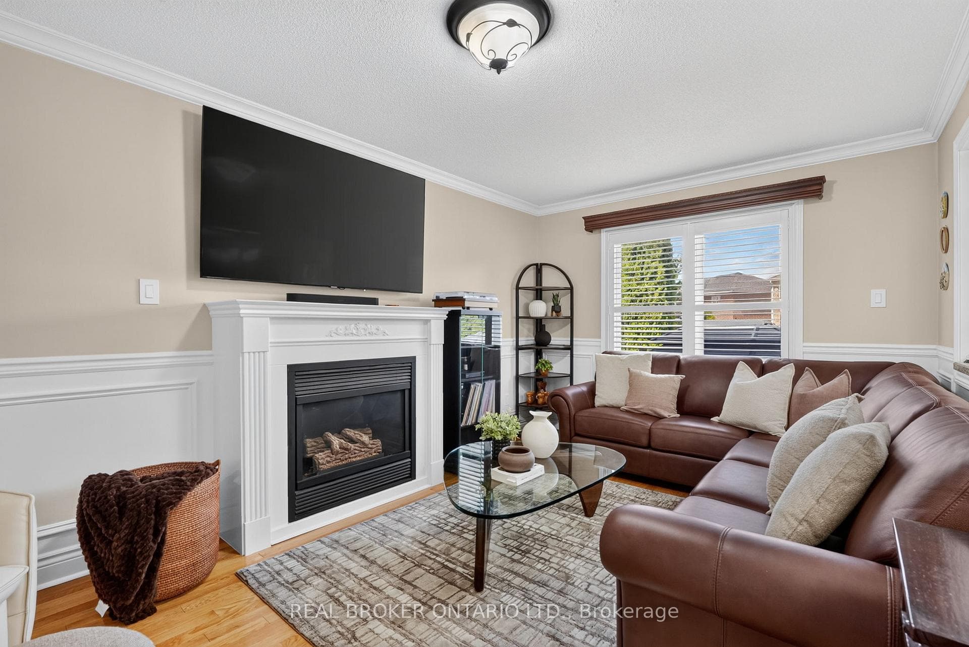 74 Harley Avenue photo 11