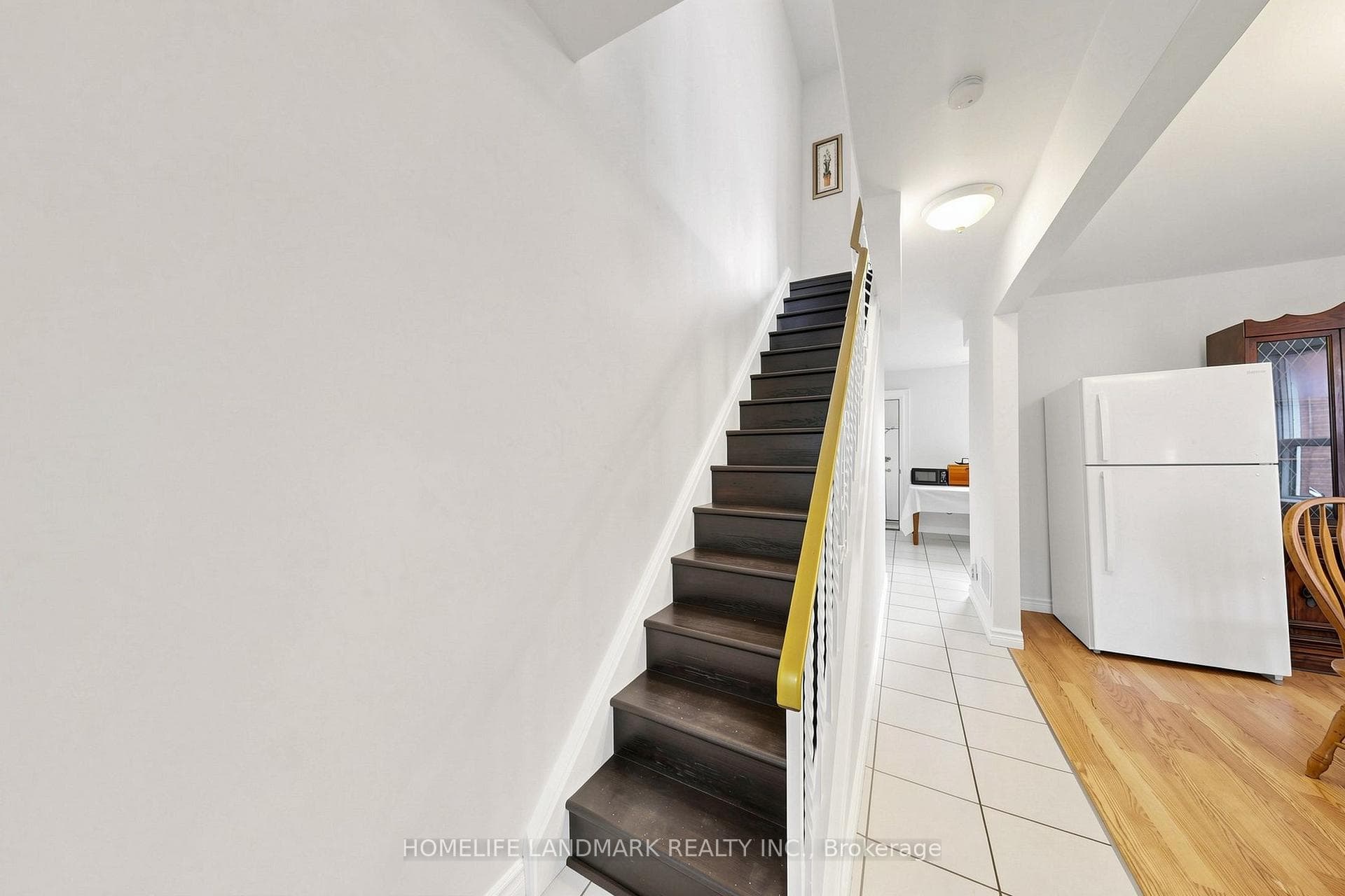 484 Glenholme Avenue photo 23
