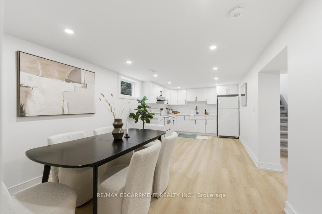 173 WEST 19TH Street photo 20