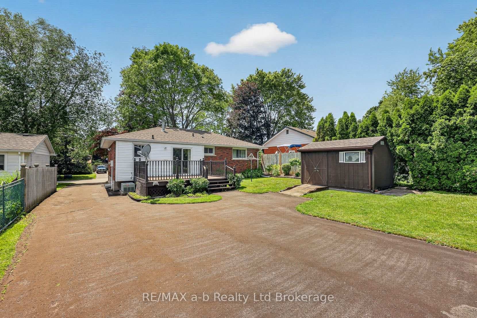 42 Princess Park Road photo 19
