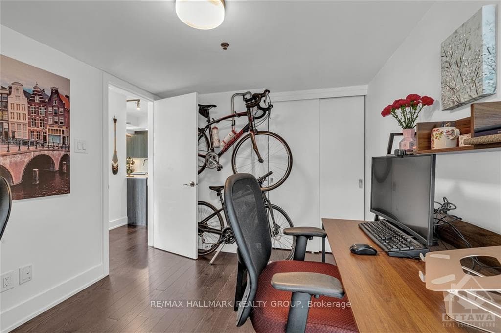108 RICHMOND Road Unit 110 photo 22