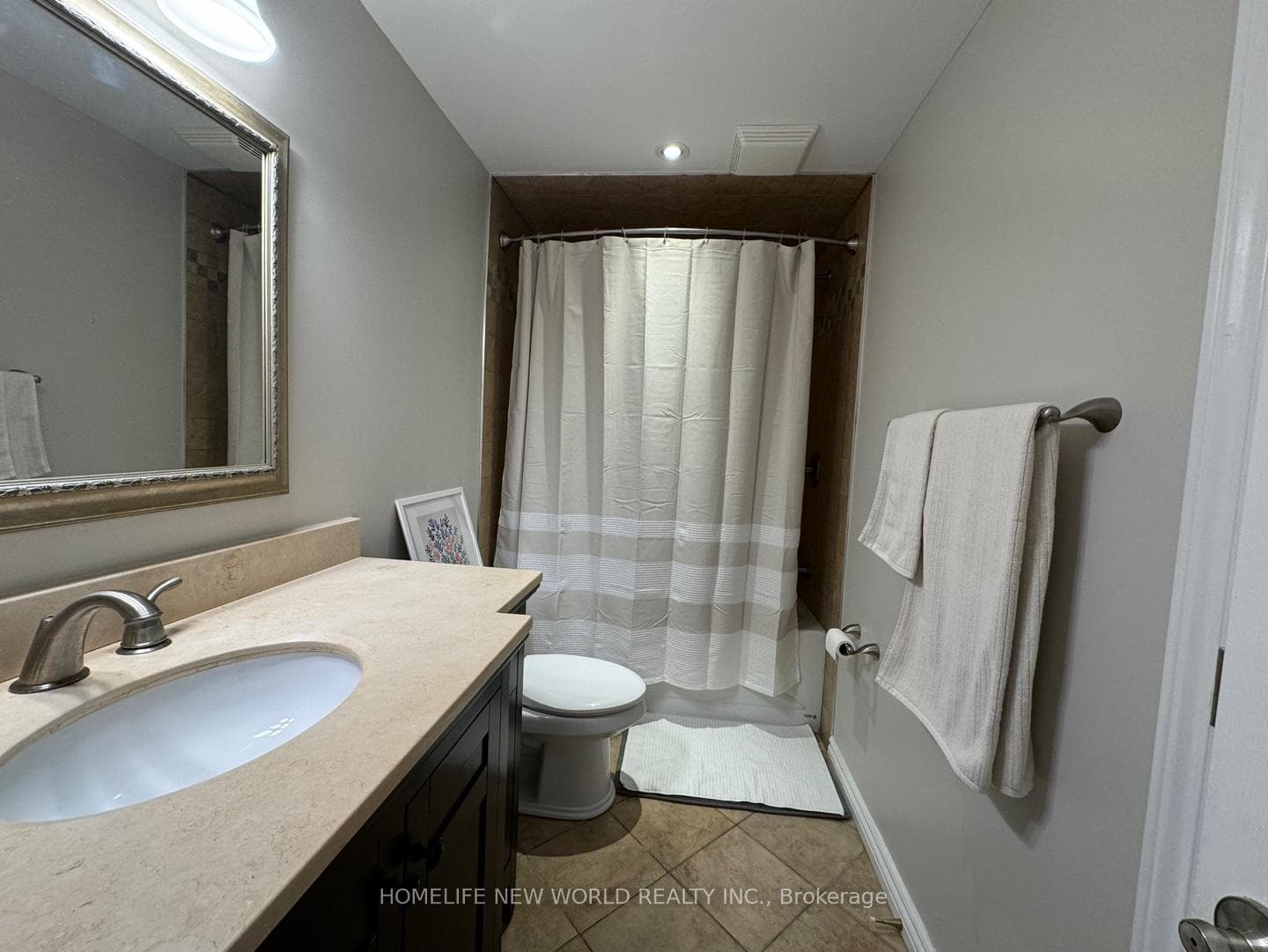 818 Stonehaven Avenue Unit Bsmt photo 17