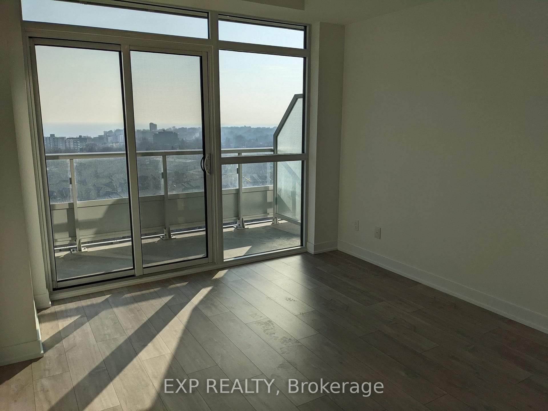 251 Manitoba Street Unit 1505 photo 15