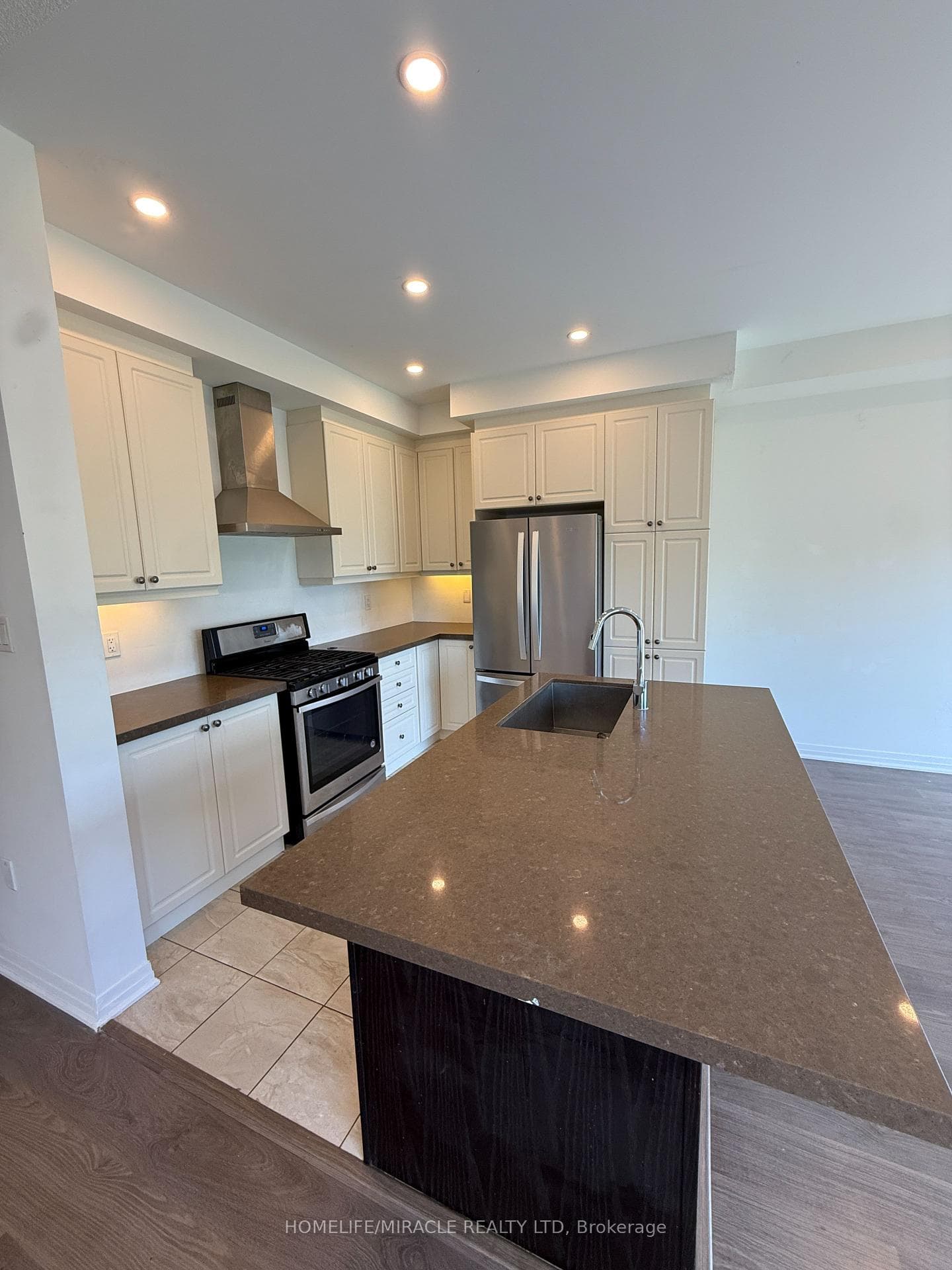 17 Casserley Crescent photo 26