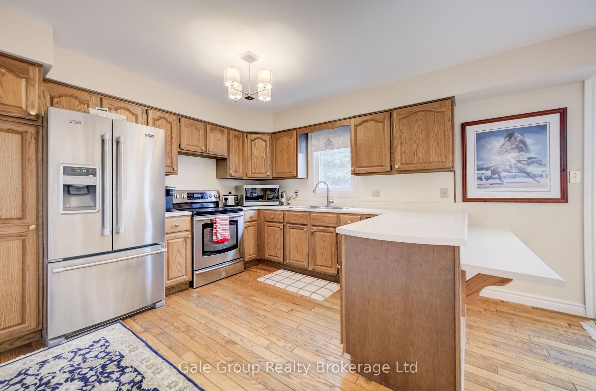 115 Knowles Drive photo 9