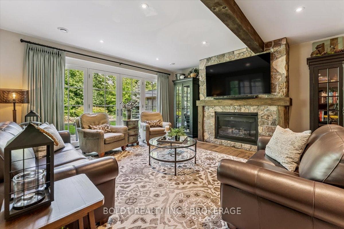 Extra high ceilings in lower level!