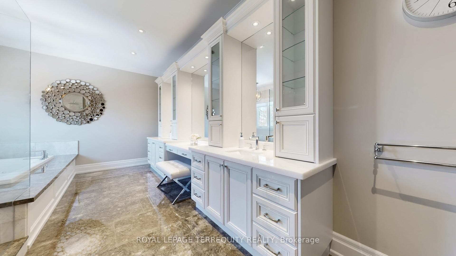 537 Marksbury Road photo 16