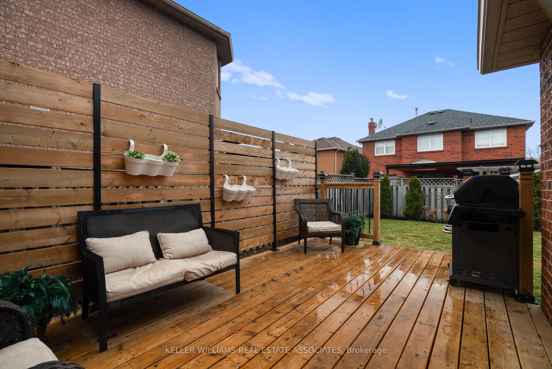 5136 Castlefield Drive photo 36