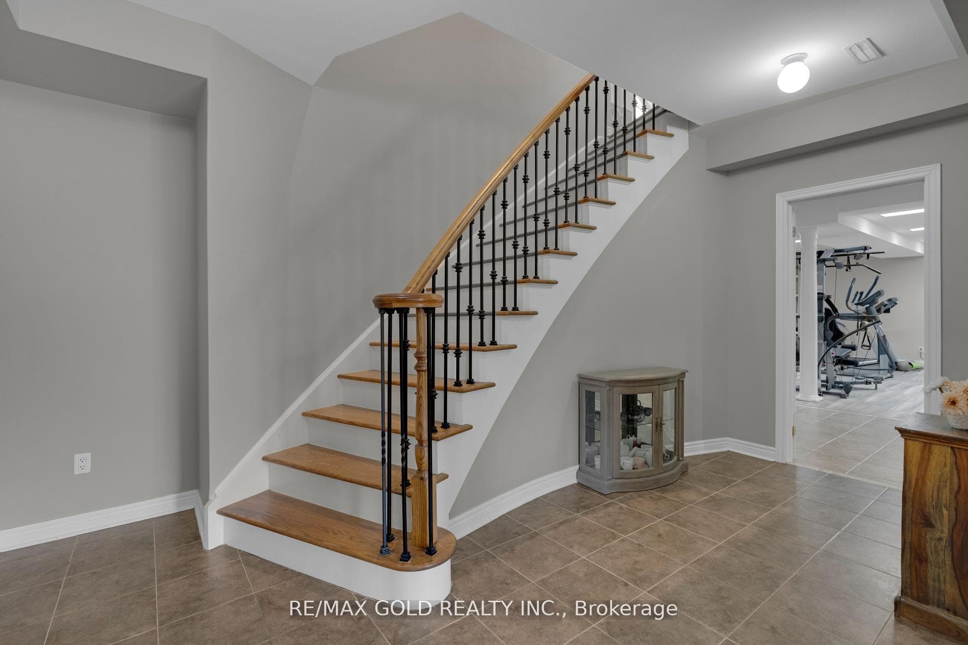12572 Heritage Road photo 19
