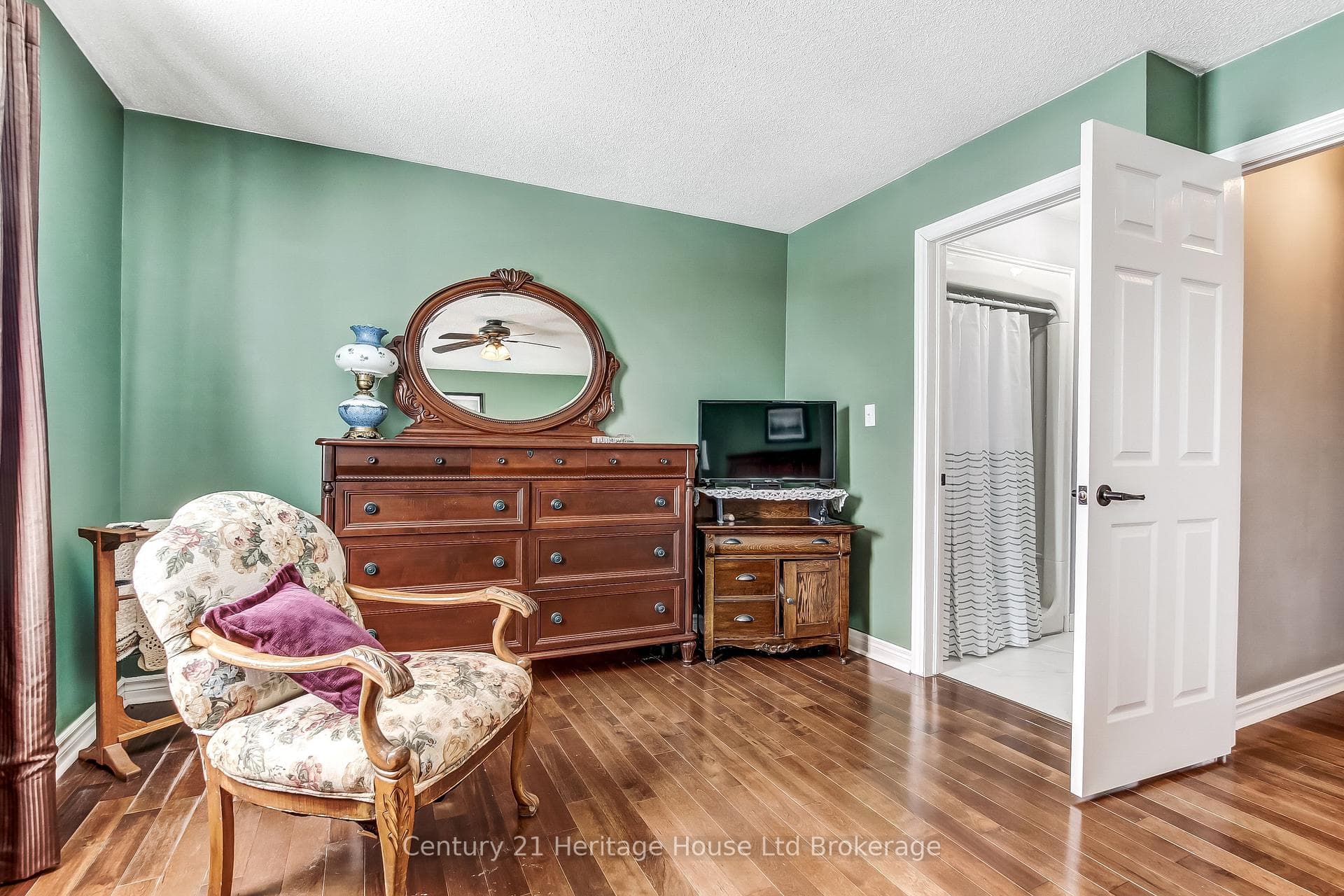 11 John Davies Drive photo 23
