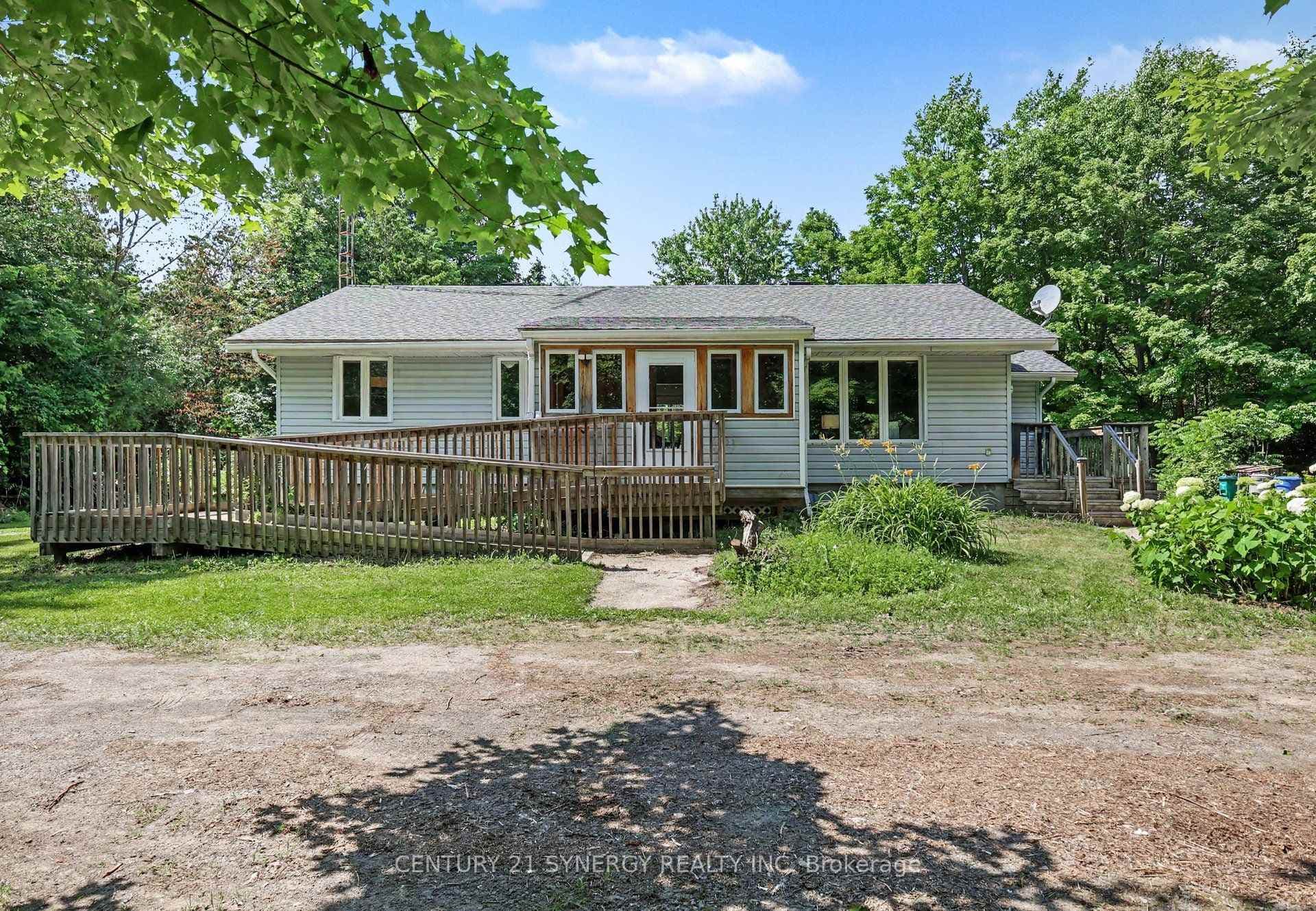 2468 Mclachlin Road photo 1