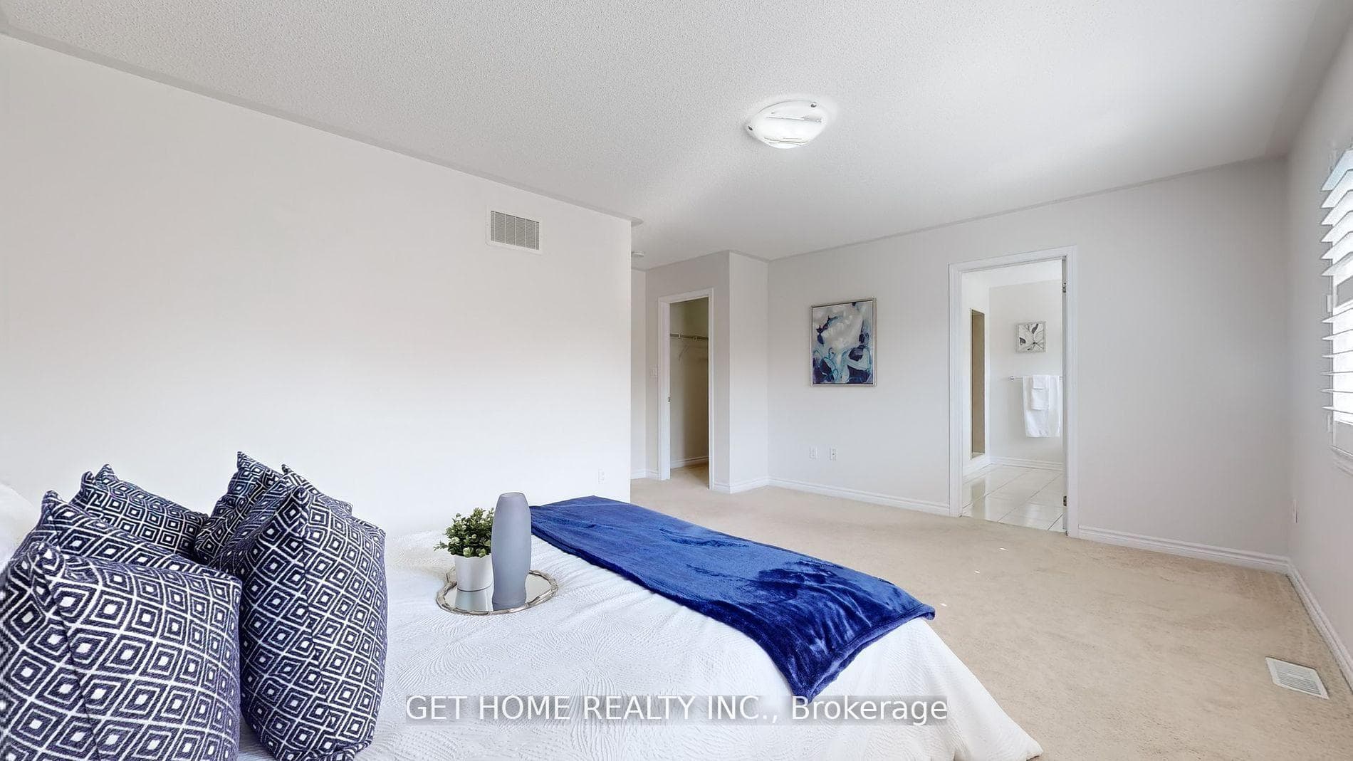 491 Blinco Terrace photo 22