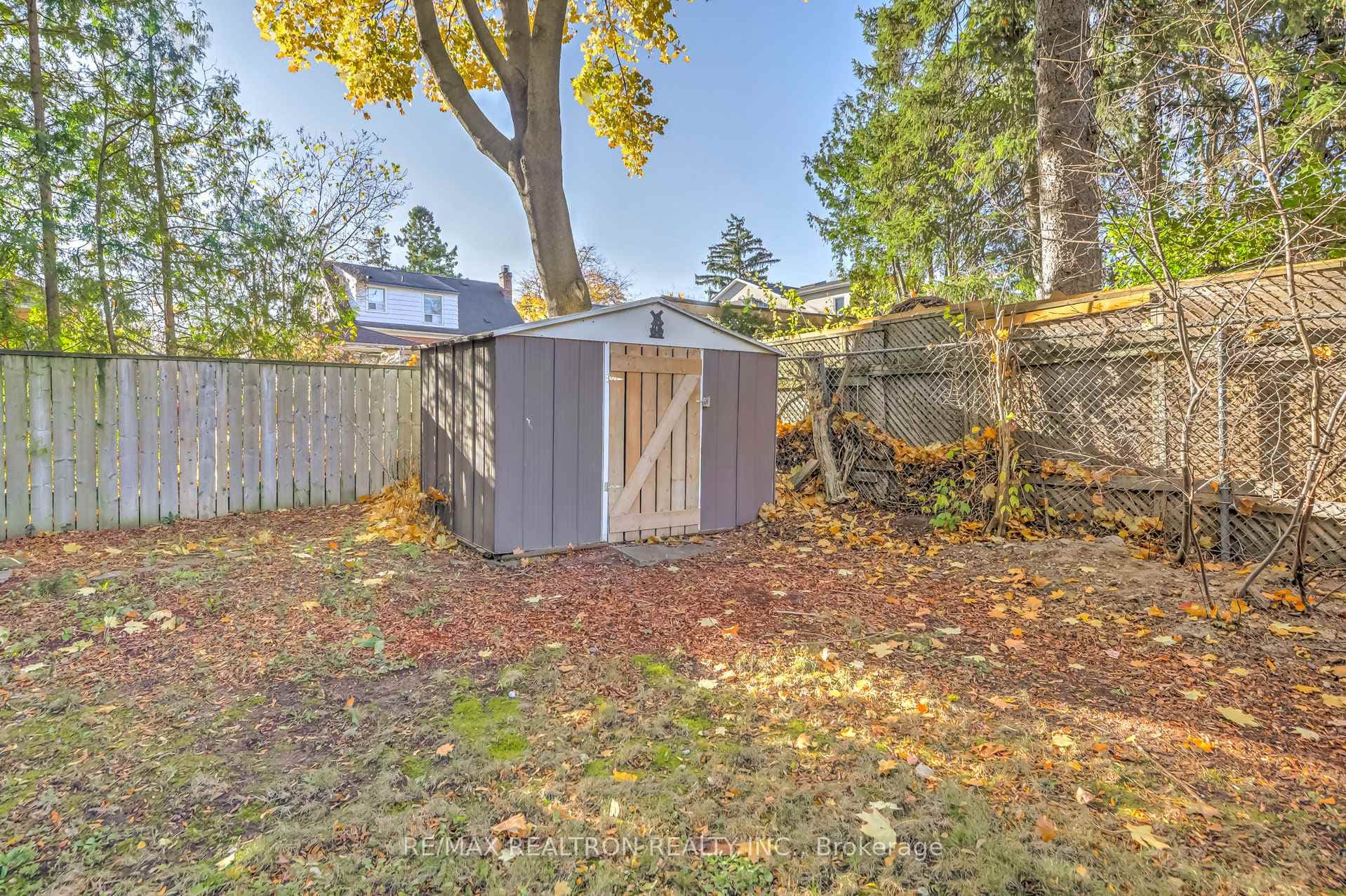 57 Burndale Avenue photo 22