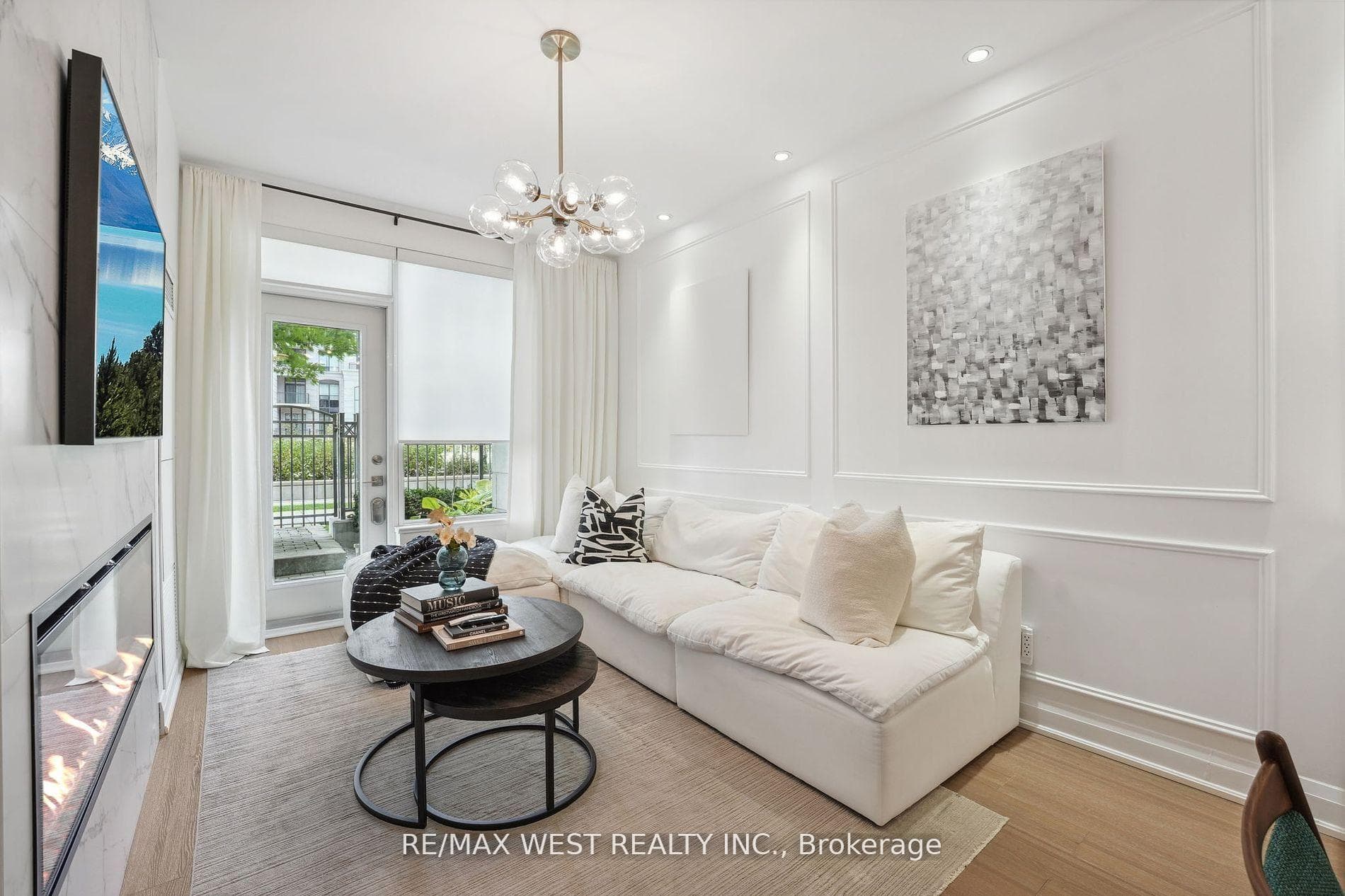 8228 Birchmount Road Unit 116 photo 4