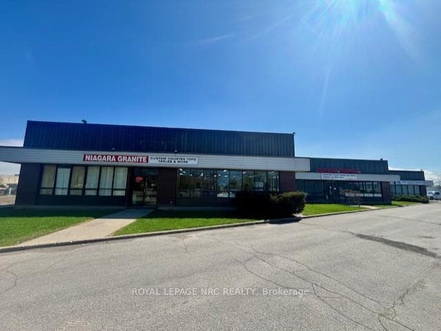 590 Welland Avenue Unit Unit 2 photo 3