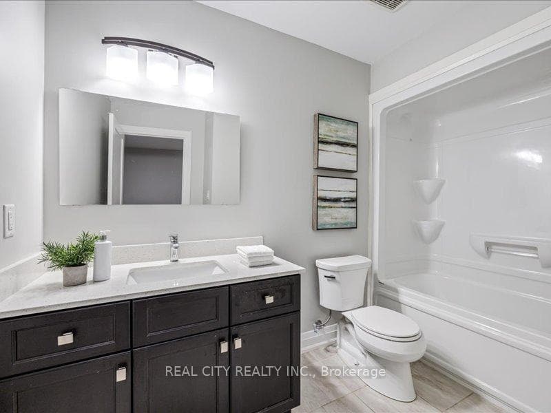 13 Bayberry Lane photo 23