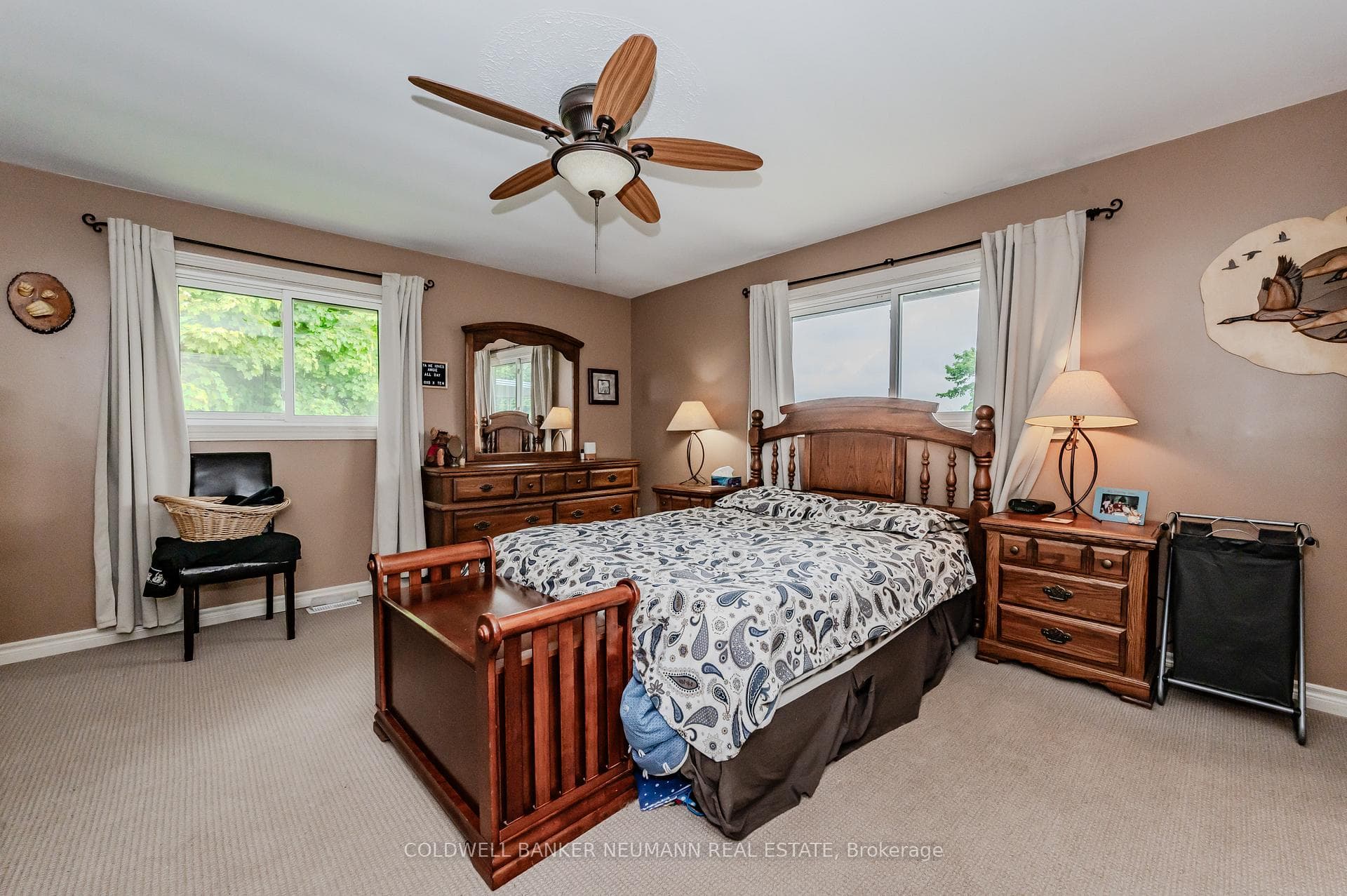 4407 Victoria Road photo 16