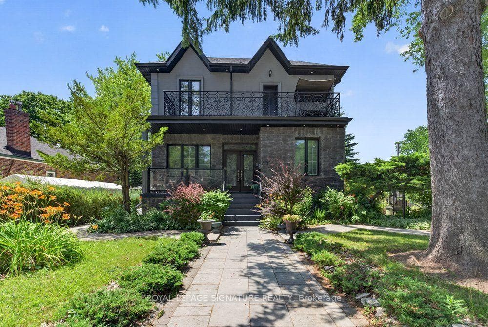 32 Cliffcrest Drive photo 2
