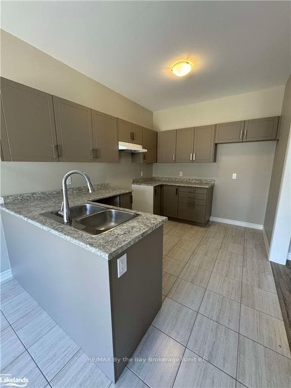 205 CLIPPER Drive photo 8