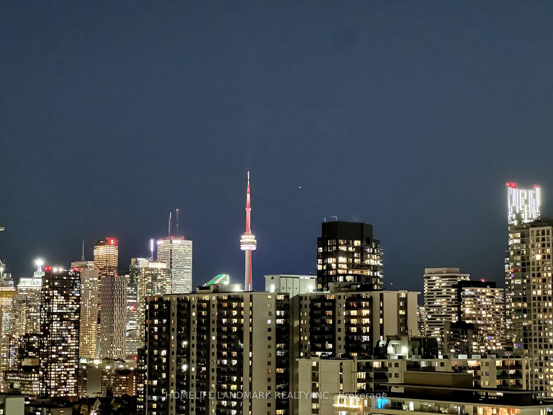 585 Bloor Street Unit 2121 photo 26