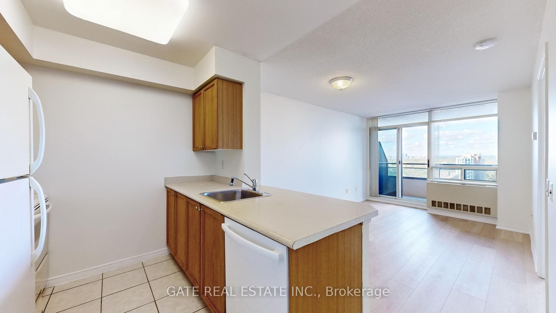 155 Beecroft Road Unit 2208 photo 14