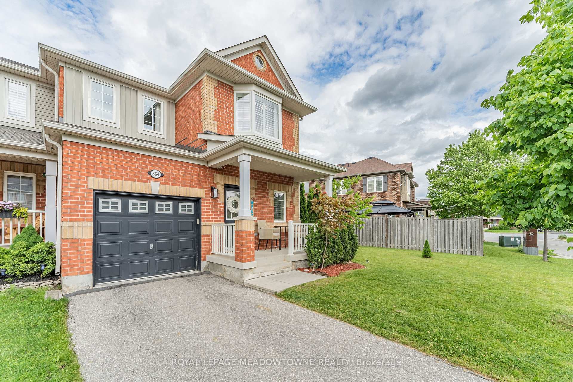 564 Cargill Path photo 2
