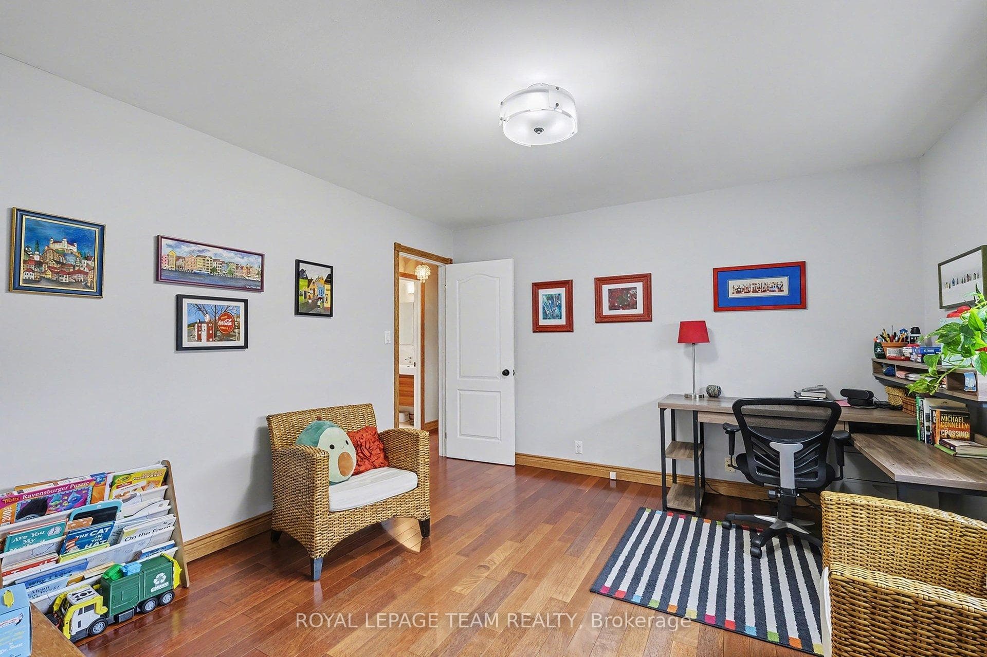 3041 Bridge Street photo 19