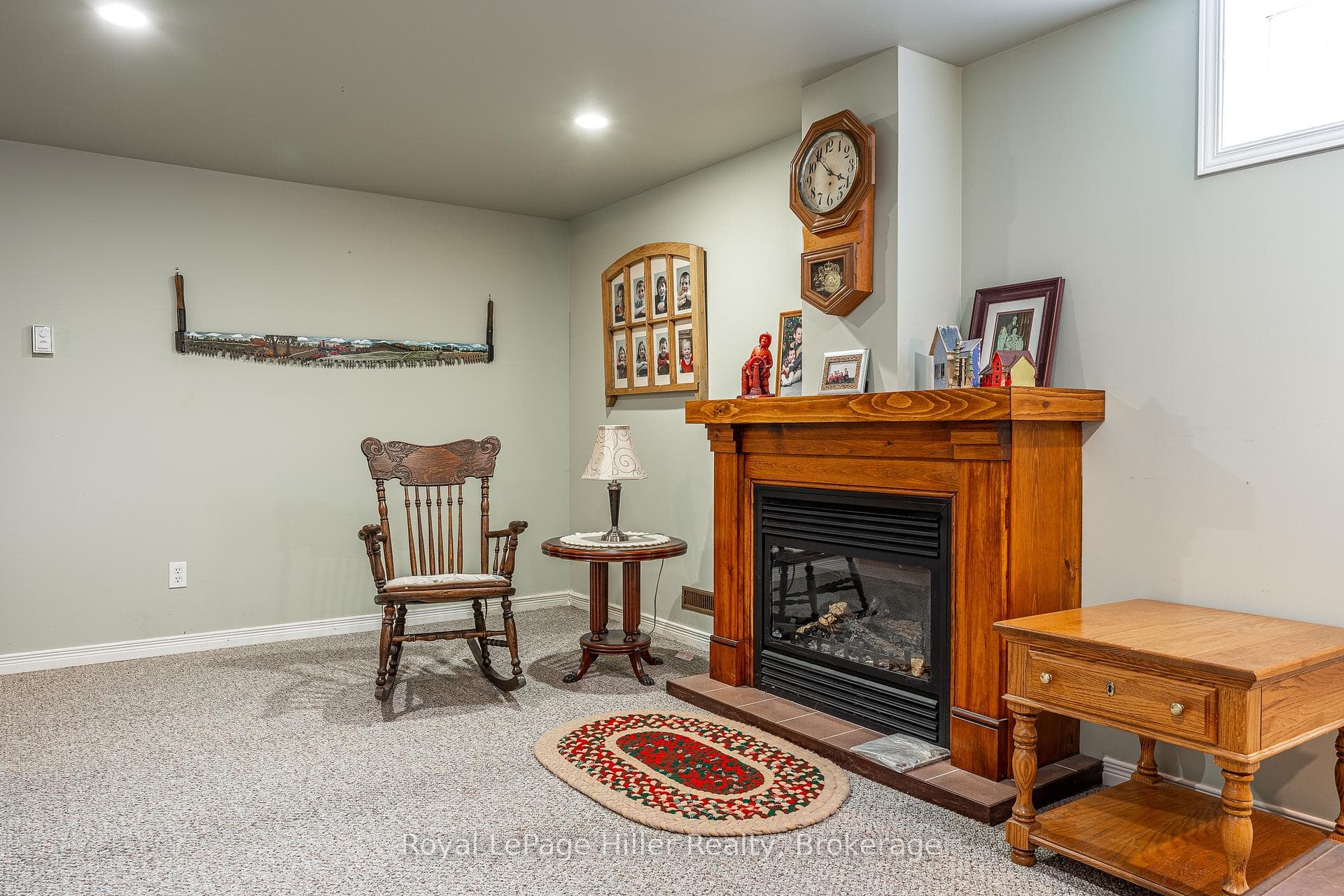 291 JOHN Street photo 35