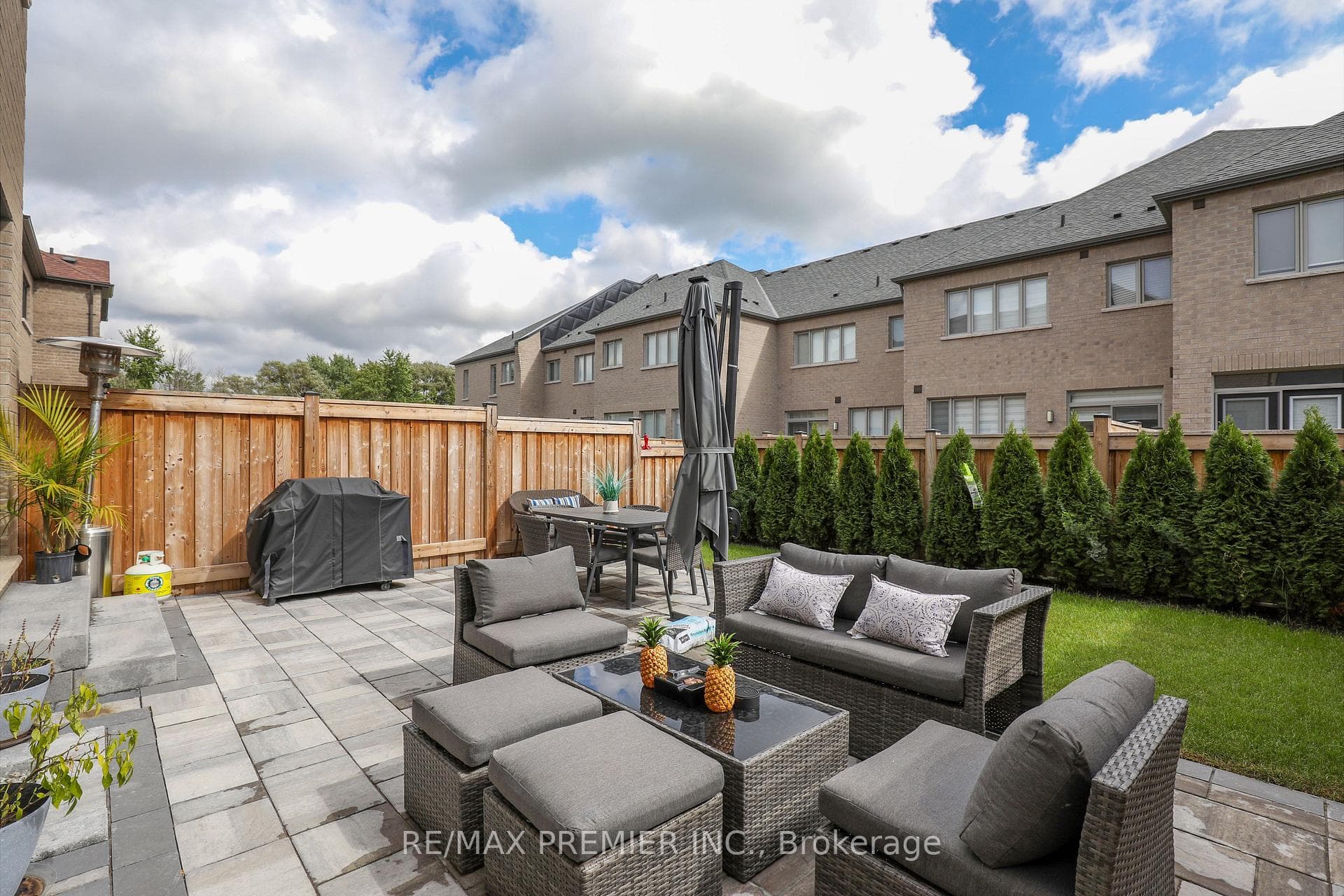 75 Landolfi Way photo 29