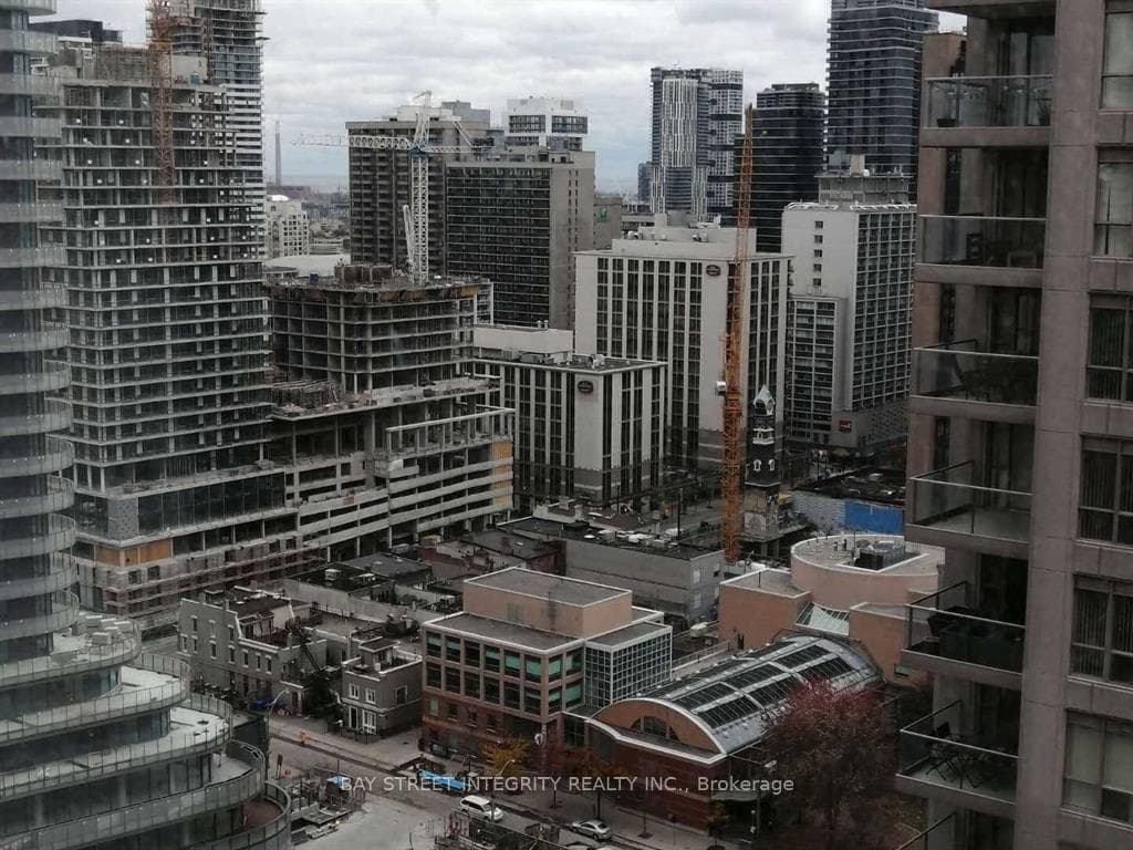 955 Bay Street Unit 2206 photo 20