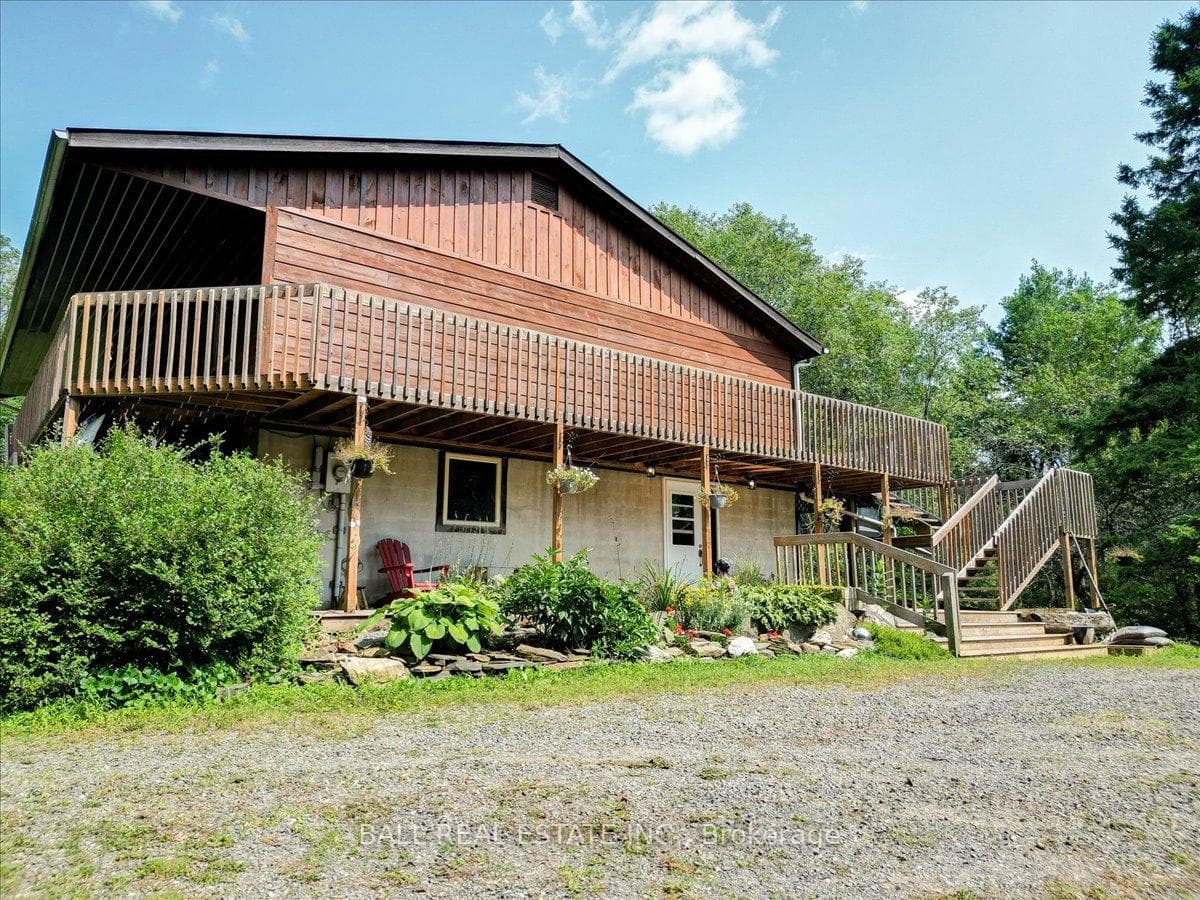 368 Weslemkoon Lake Road photo 3