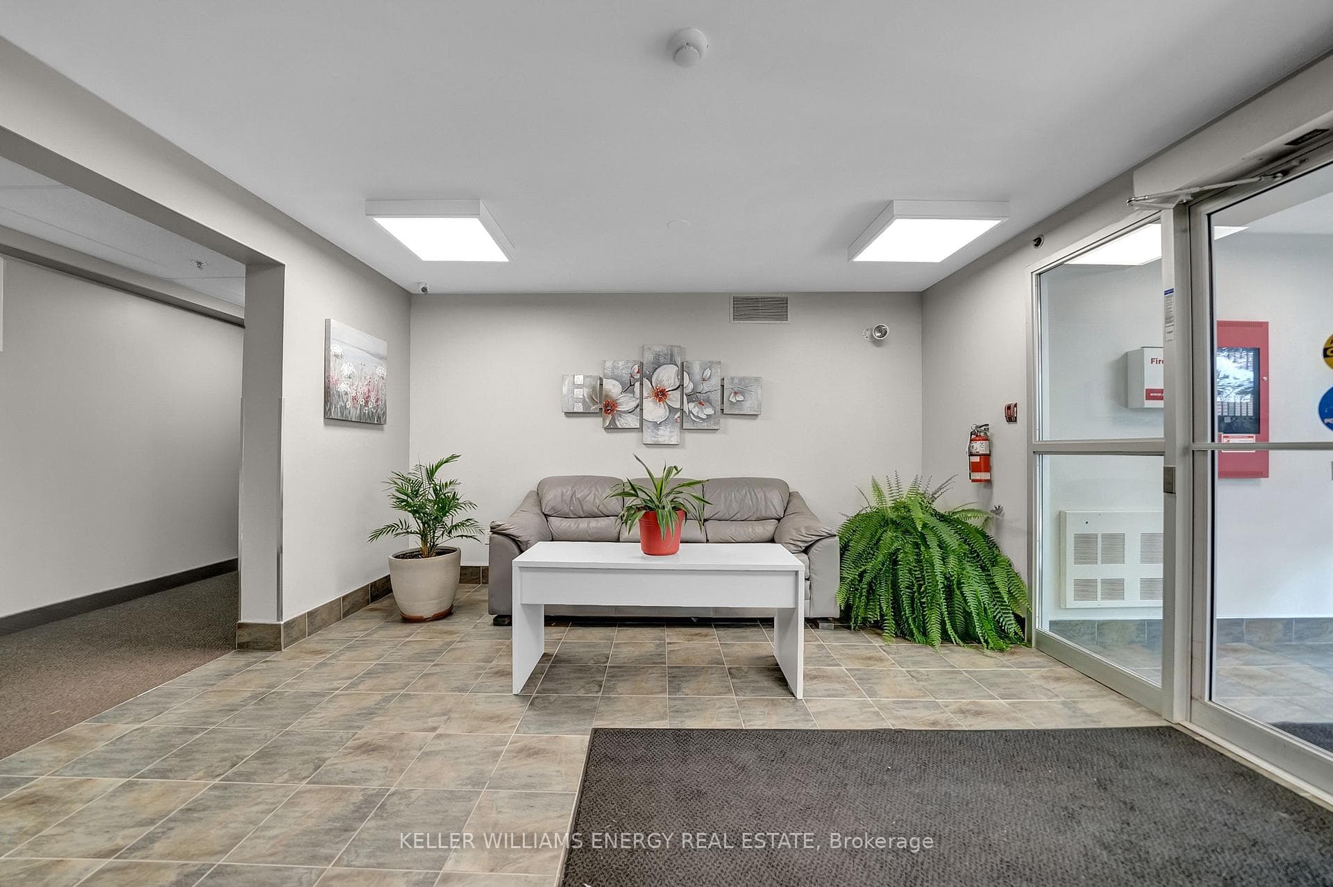 841 Battell Street Unit 208 photo 4