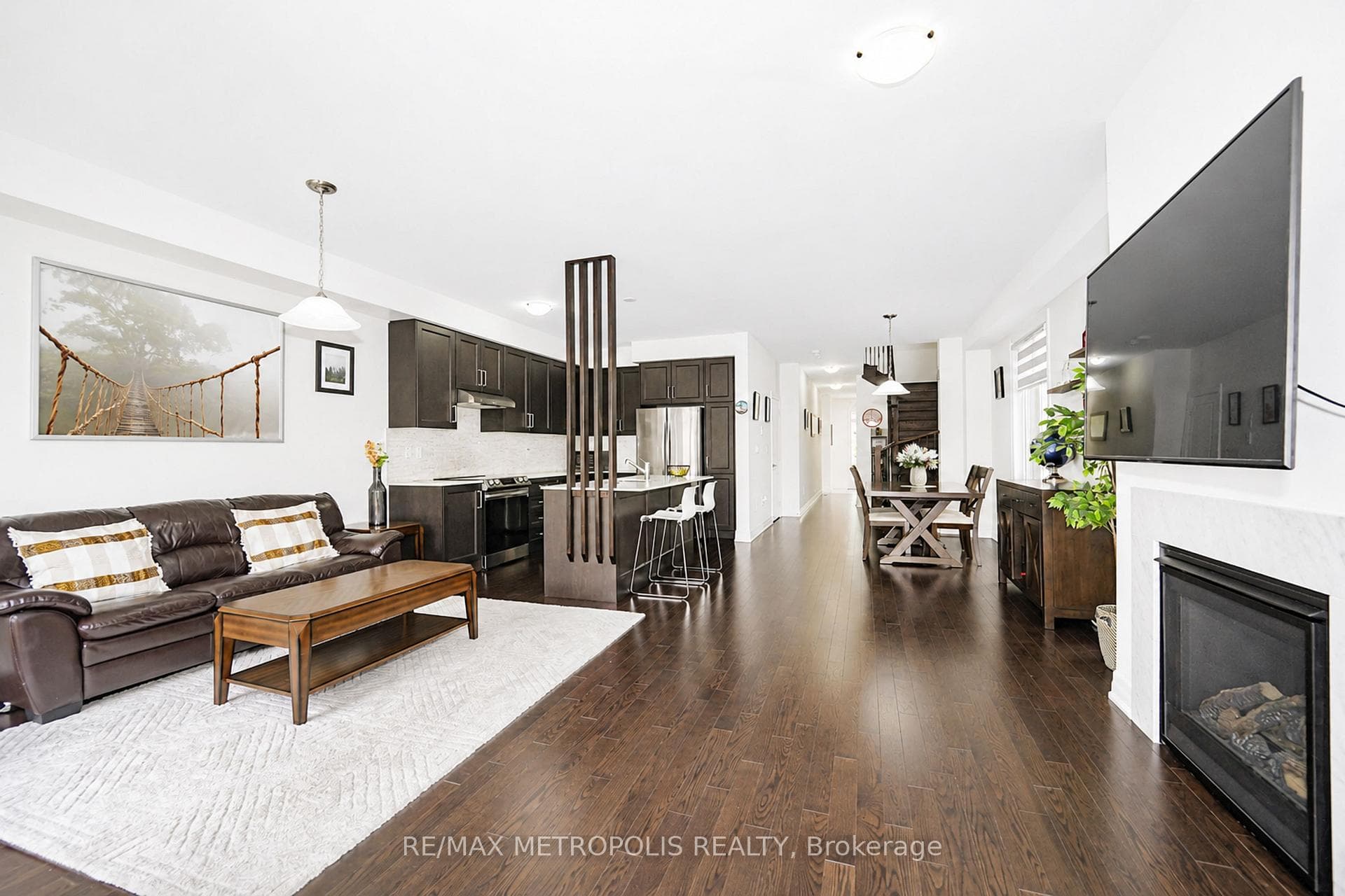 98 Laing Drive photo 24