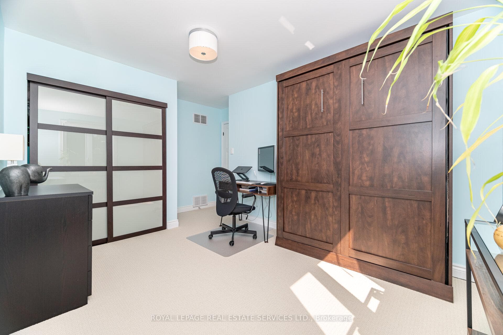 2615 Benedet Drive photo 25