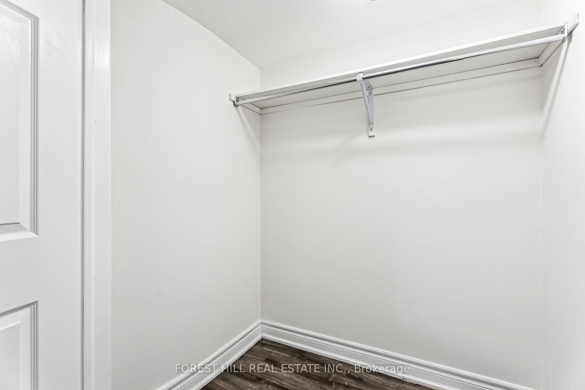 112 Sharplin Drive Unit BSMT photo 18