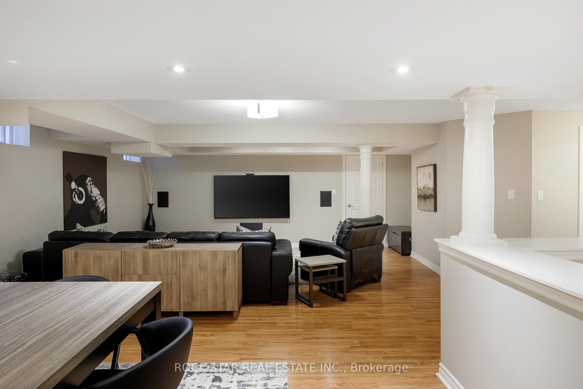LED Pot lights, Smooth Ceiling