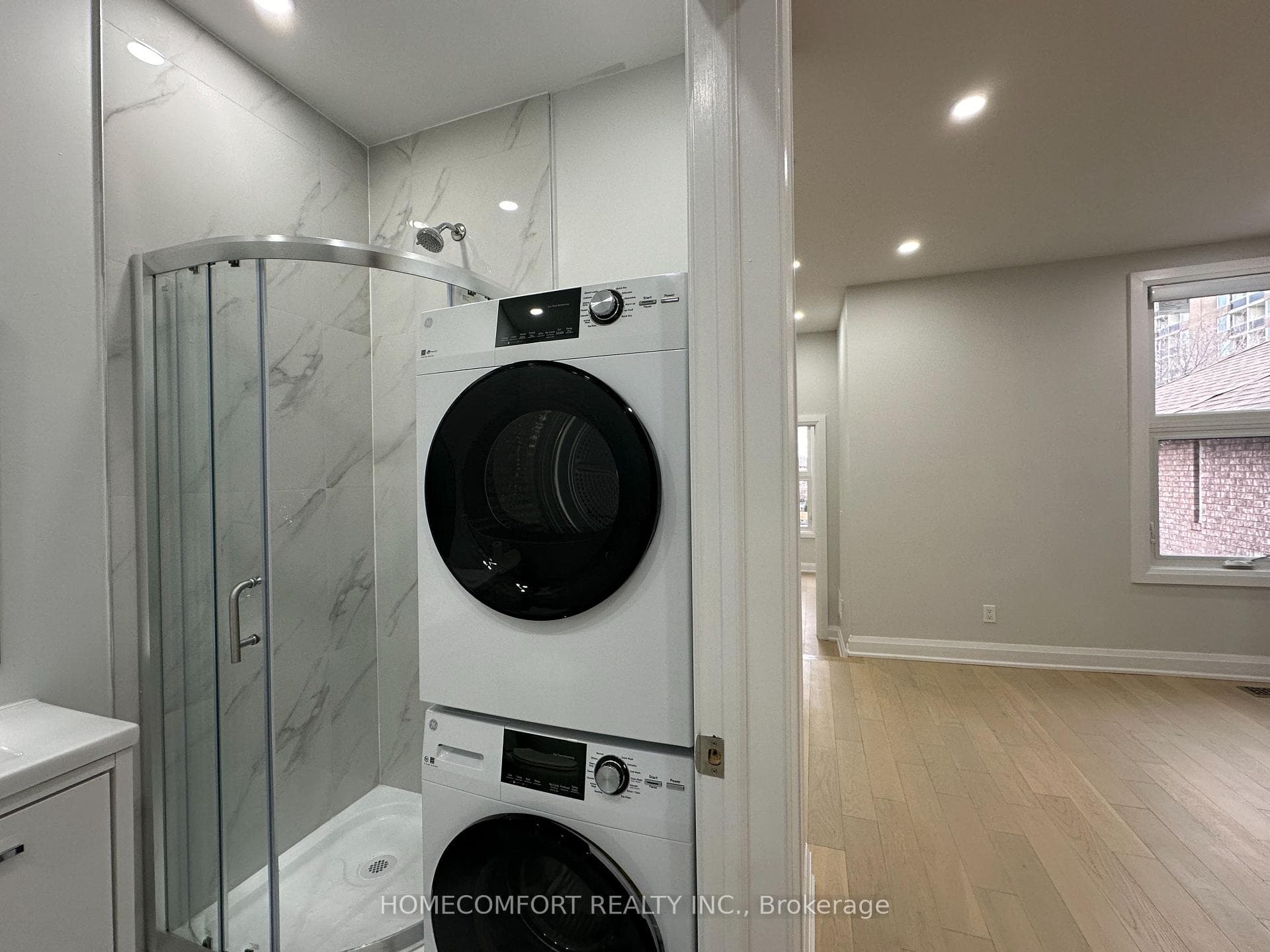 211 Osler Street Unit Upper photo 13