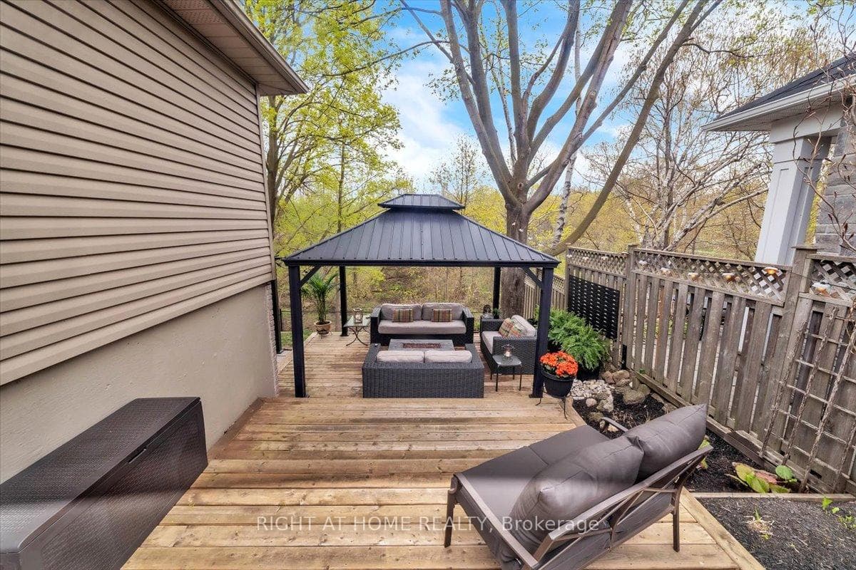 2301 Devon Road photo 25
