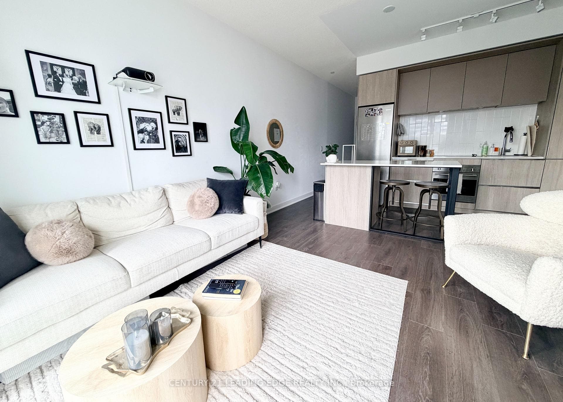 130 River Street Unit 1405 photo 5