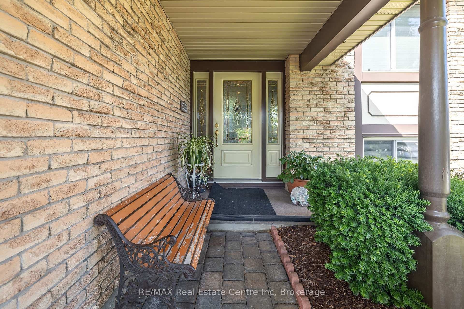 7 Westhill Road photo 2
