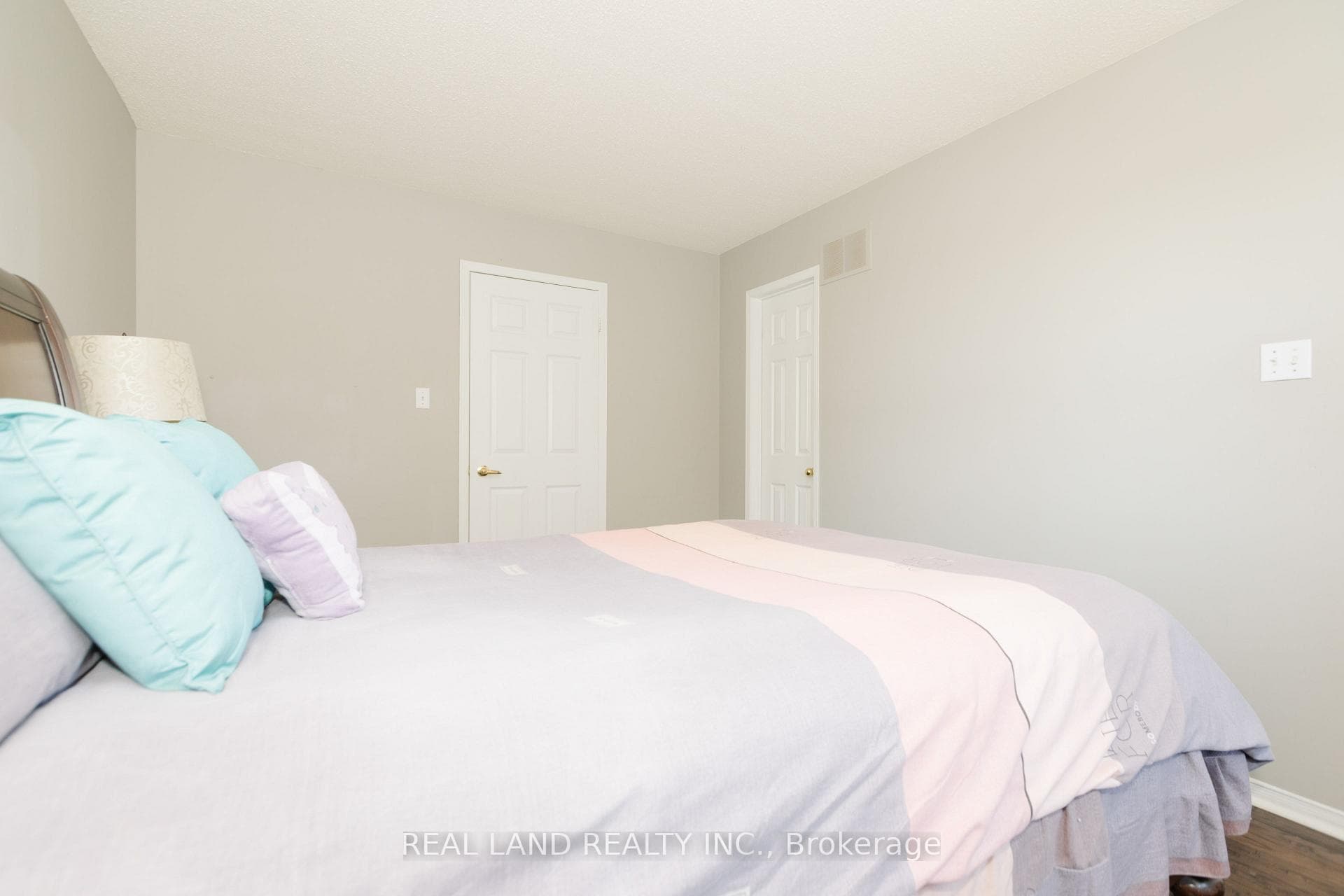 697 Limpert Terrace photo 17
