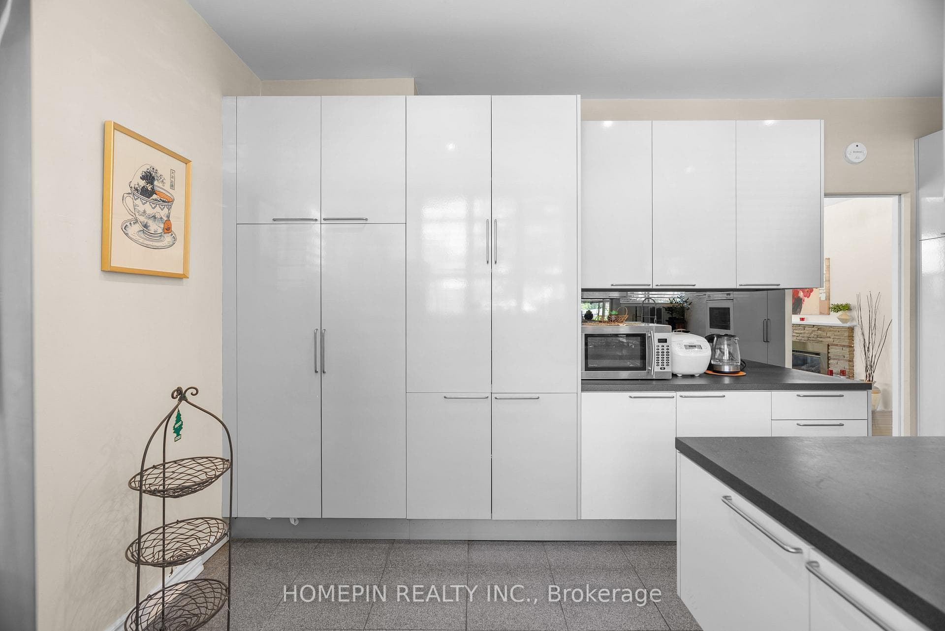 25 Grovetree Road photo 15