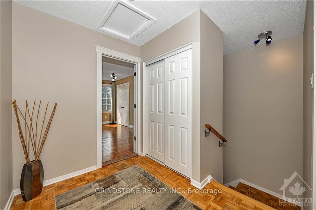 2708 BASELINE Road photo 14