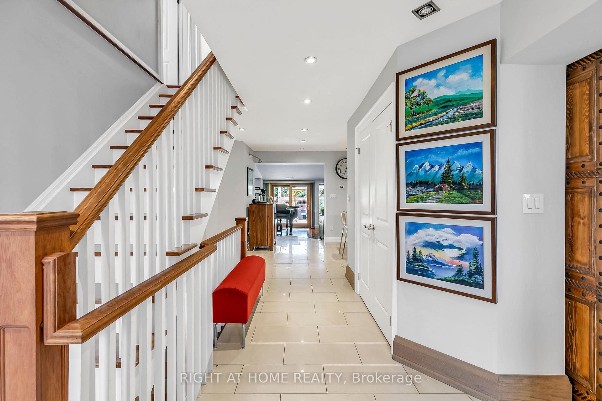 35 Brightbay Crescent photo 2