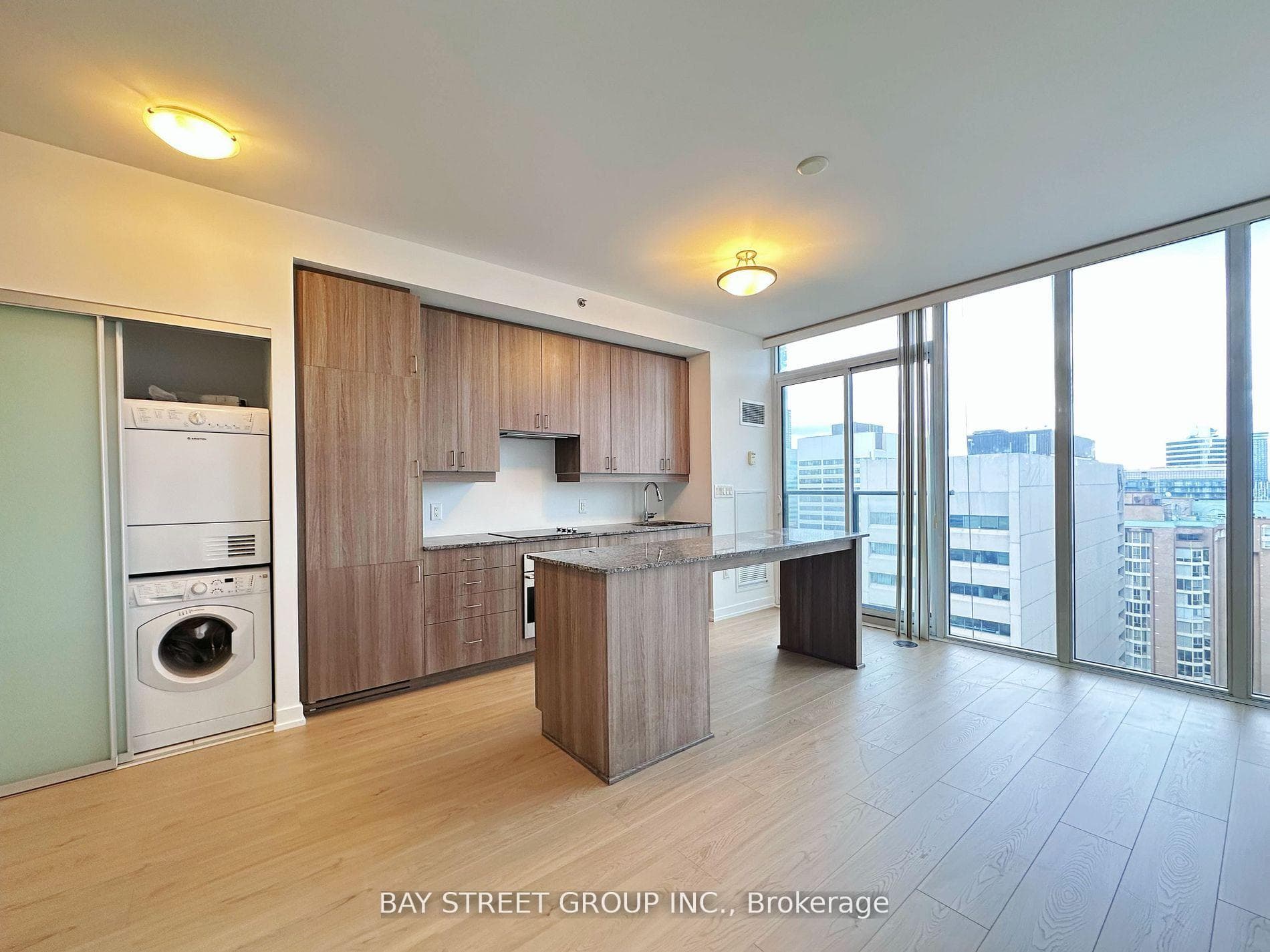 426 University Avenue Unit 2909 photo 13